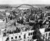 Nijmegen na het verschrikkelijke mislukte Geallieerde bombardement