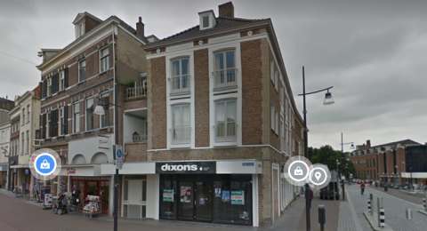 Het winkelpand op de hoek 'naast Siezel'