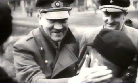 Een van de laatste foto's van Hitler