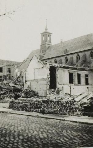 Ooit stonden er huizen met tuinen, nu het Gideonmonument