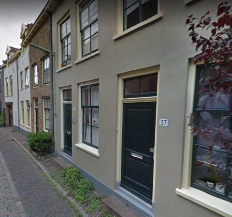 De Beekstraat 35 waar het gezin woonde