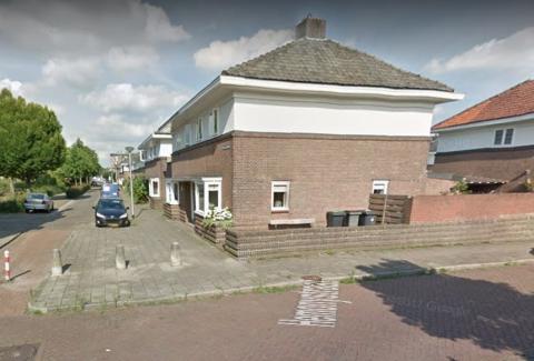 Praebsterkamp 4 waar met zijn gezin woonde