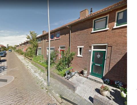 De Akkerstraat 32 waar hij woonde
