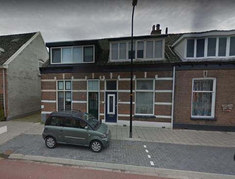 Ze woonde aan de Emmerikseweg 32