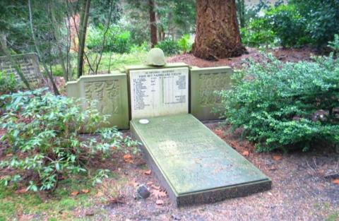 Monument voor het 16e Regiment Infanterie te Leusden