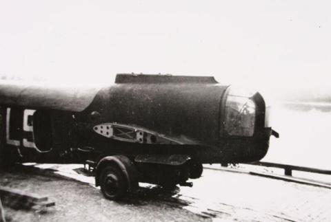 Short Stirling N 6045U op de IJsselkade