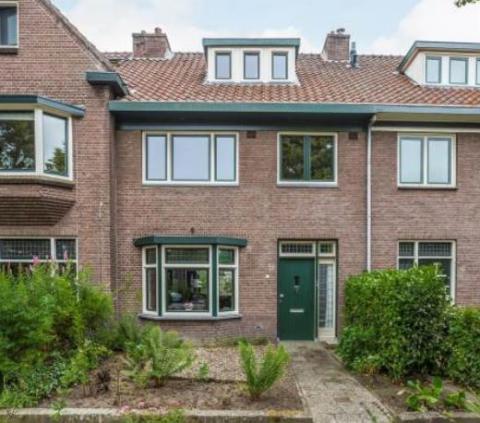 De Warnsveldseweg 22